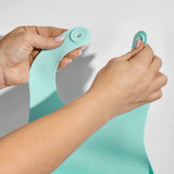 Blueberry Burst Magnetic Bib